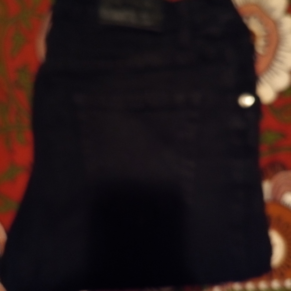 Straight leg Jeans🔥3 for 10🔥 - Picture 2 of 3